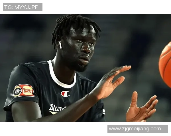 凯-费尔德遭遇双外援受伤，球队实力受挫如何应对？