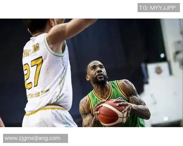 罗伯特-高登缔造生涯新高碾压对手挺进CBA常规赛前八 罗伯特-高登缔造生涯新高碾压对手挺进CBA常规赛前八