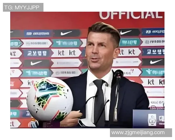 男足国家队主教练宣布新一届国际比赛名单，三名新秀入选阵容