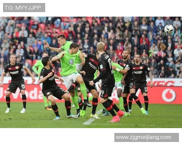 沃尔夫斯堡主场重要胜利，德甲保级形势严峻